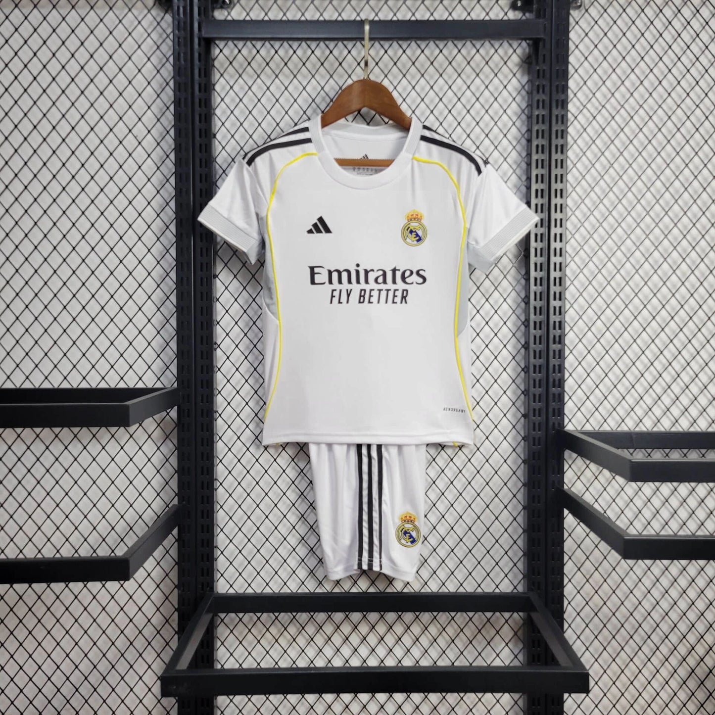 Kit Infantil Real Madrid I 25/26 Torcedor