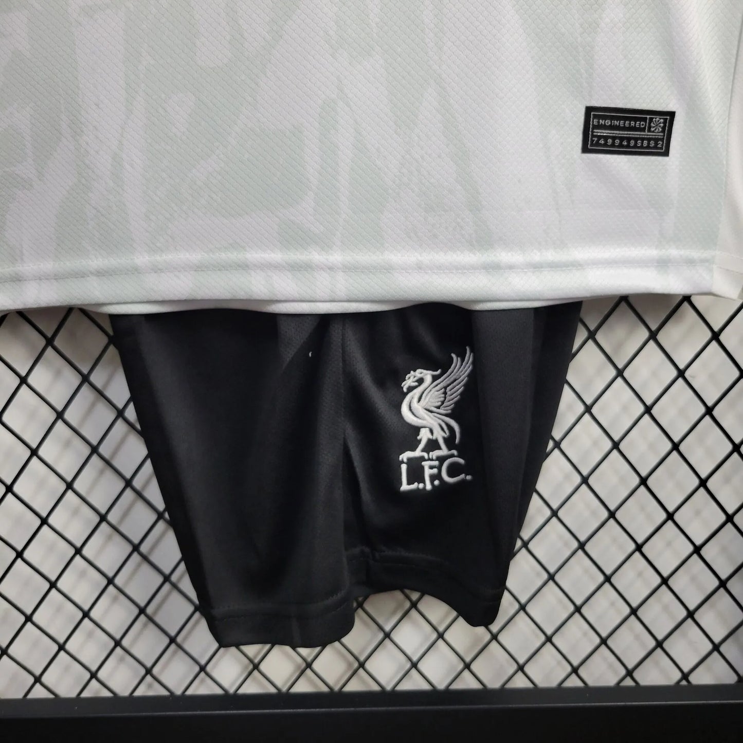 Kit Infantil Liverpool II 24/25 Torcedor