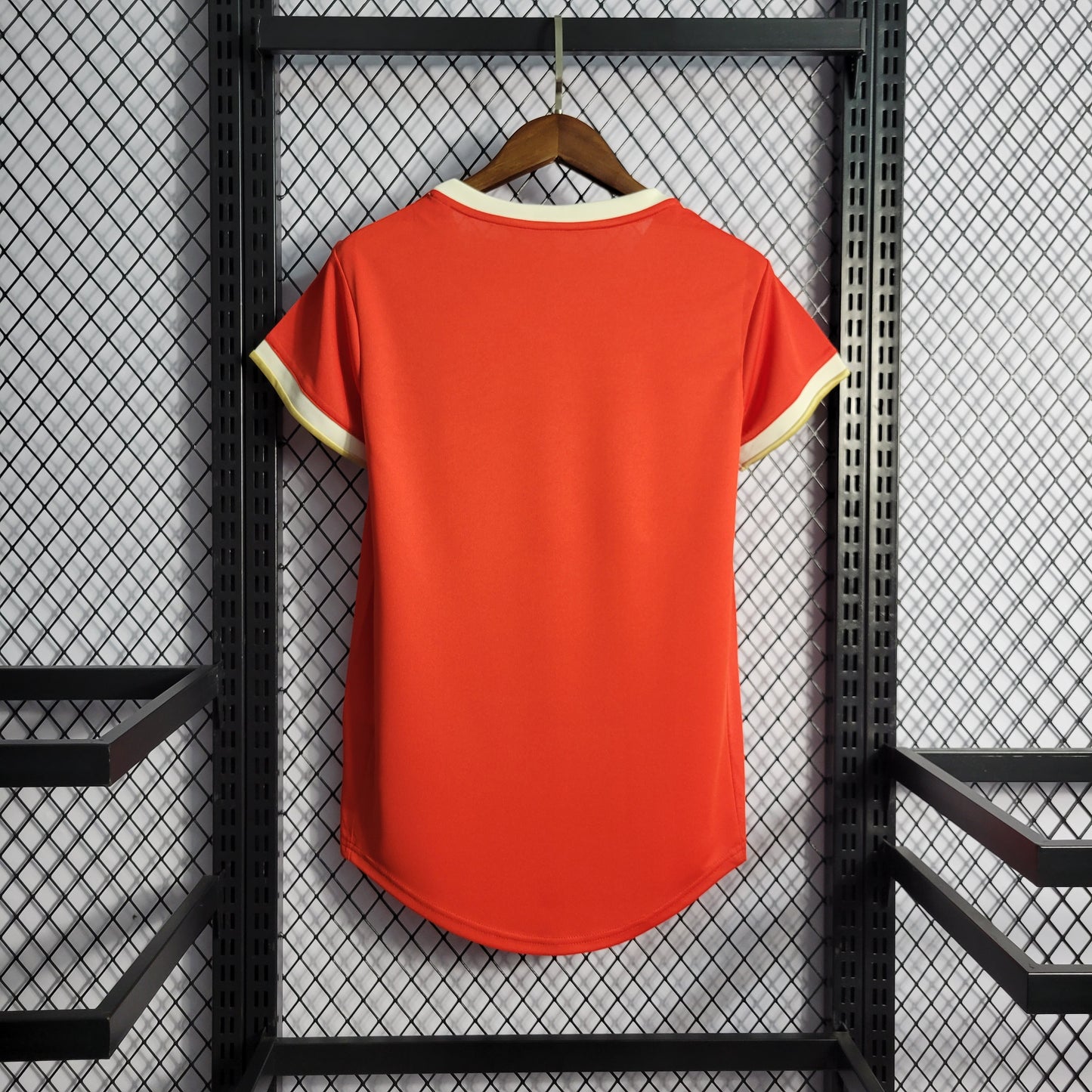 Camisa Internacional | 22/23 Torcedor Feminina