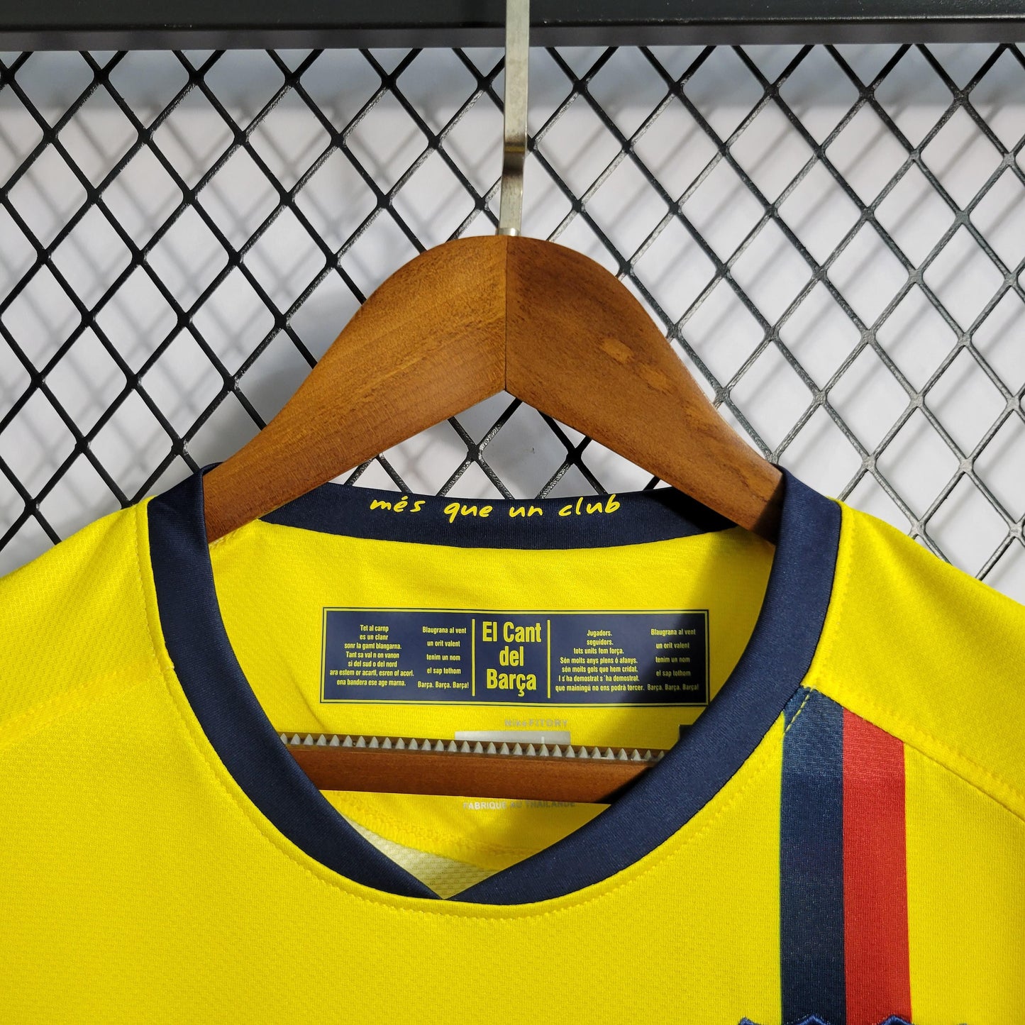 Camisa Retro Barcelona I 08/09 Torcedor Masculina