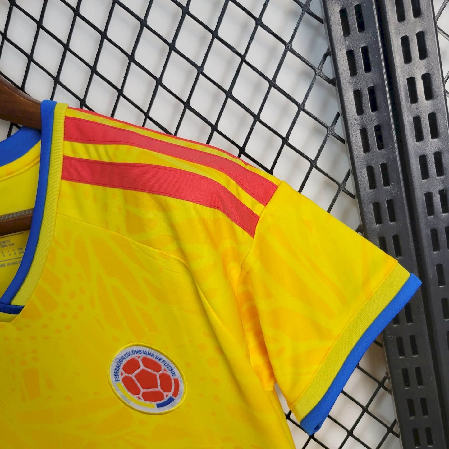 Camisa Colômbia I 2026 Feminina