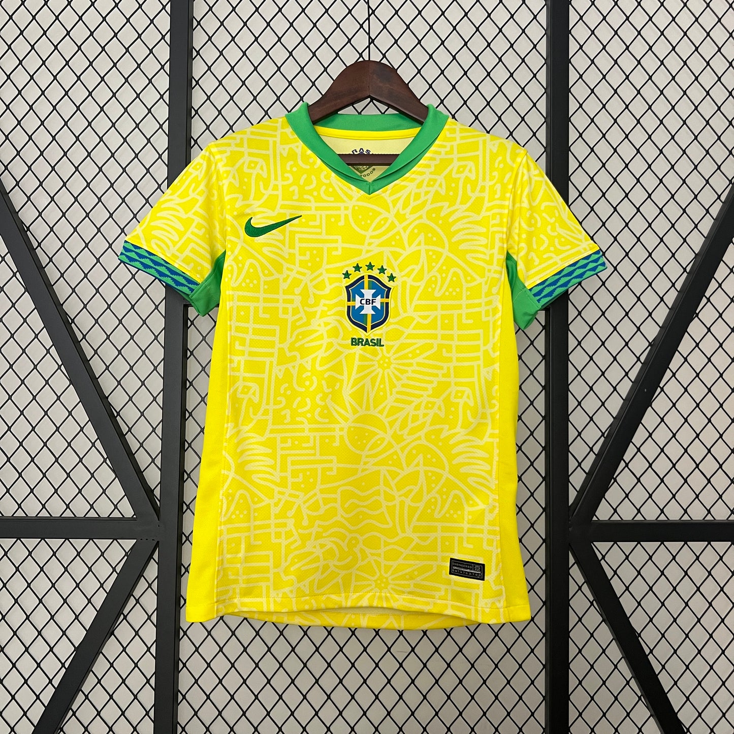 Camisa Amarela Brasil I 24/25 Torcedor Feminina