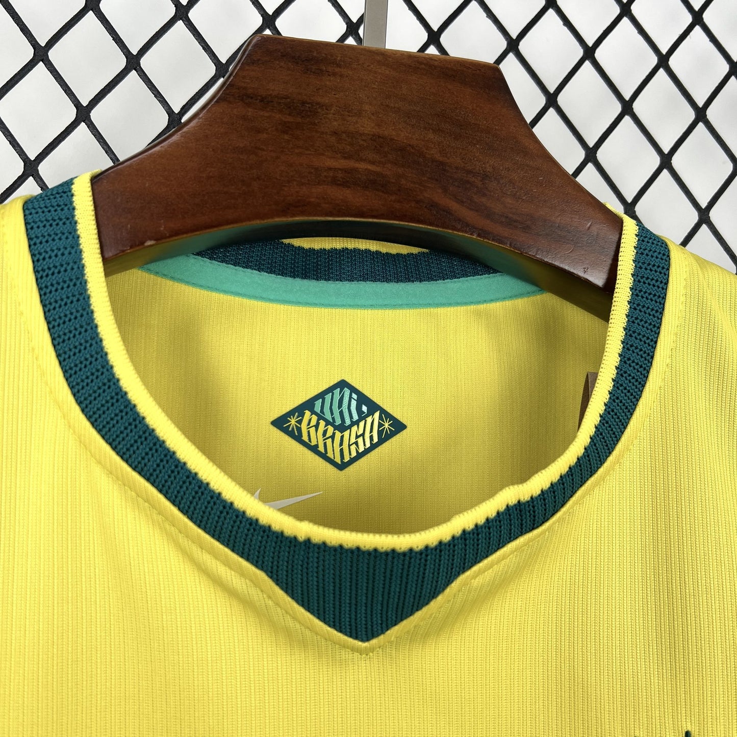 Camisa Amarela Brasil I 2026 Feminina
