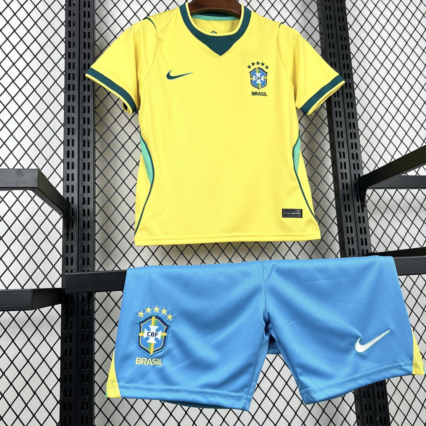 Kit Infantil Brasil Amarela I 2026