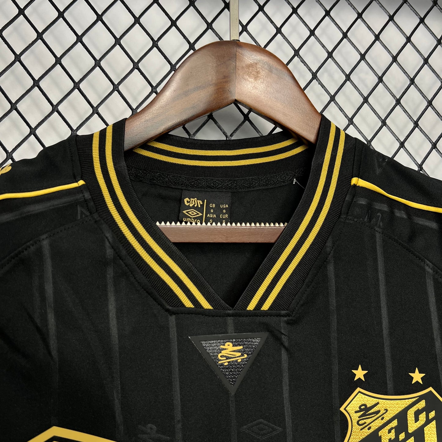 Camisa Santos I 24/25 Charlie Brown Jr