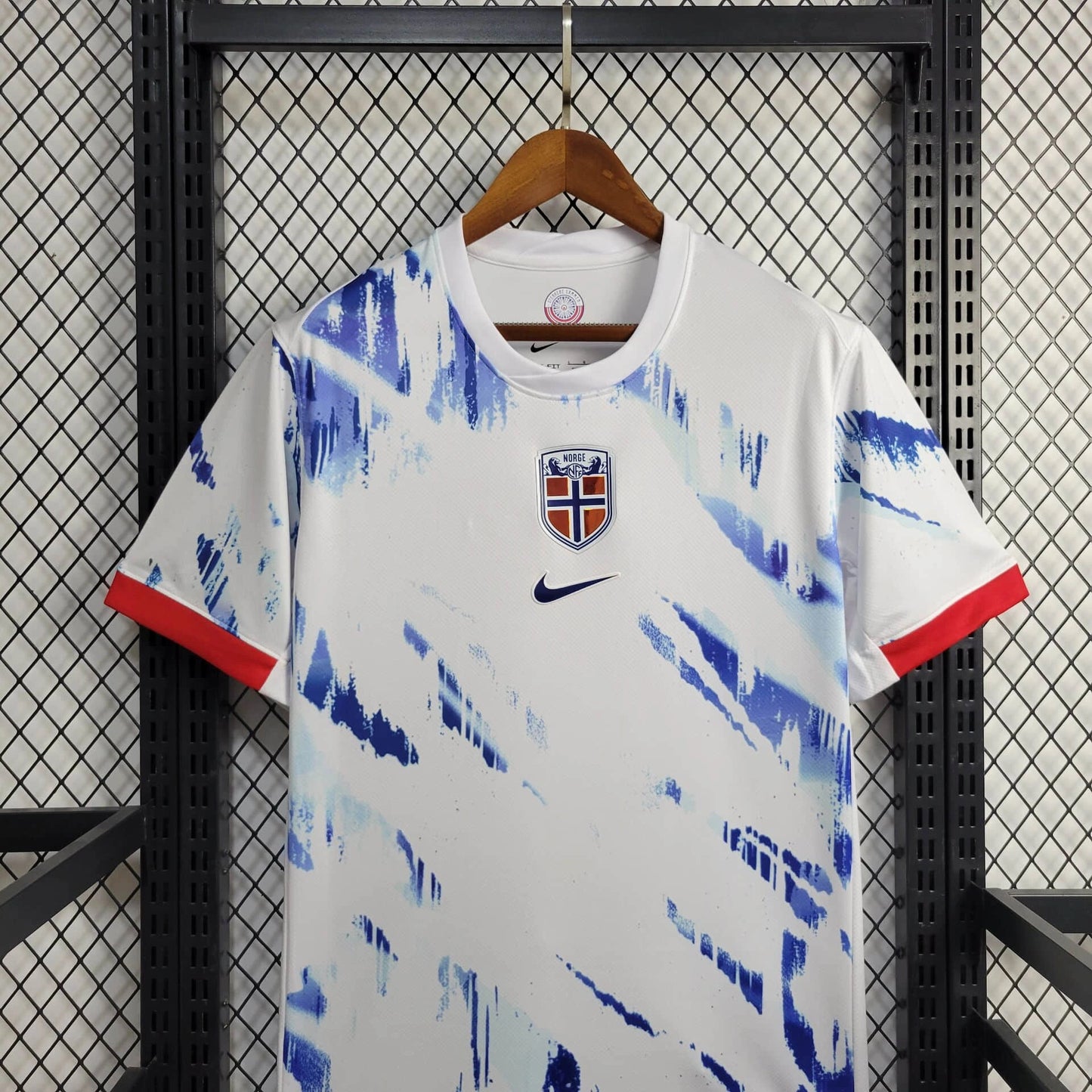 Camisa Noruega II 24/25 Torcedor Masculina