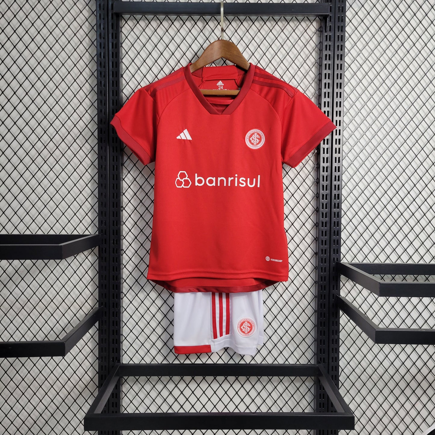 Kit Infantil Internacional I 23/24