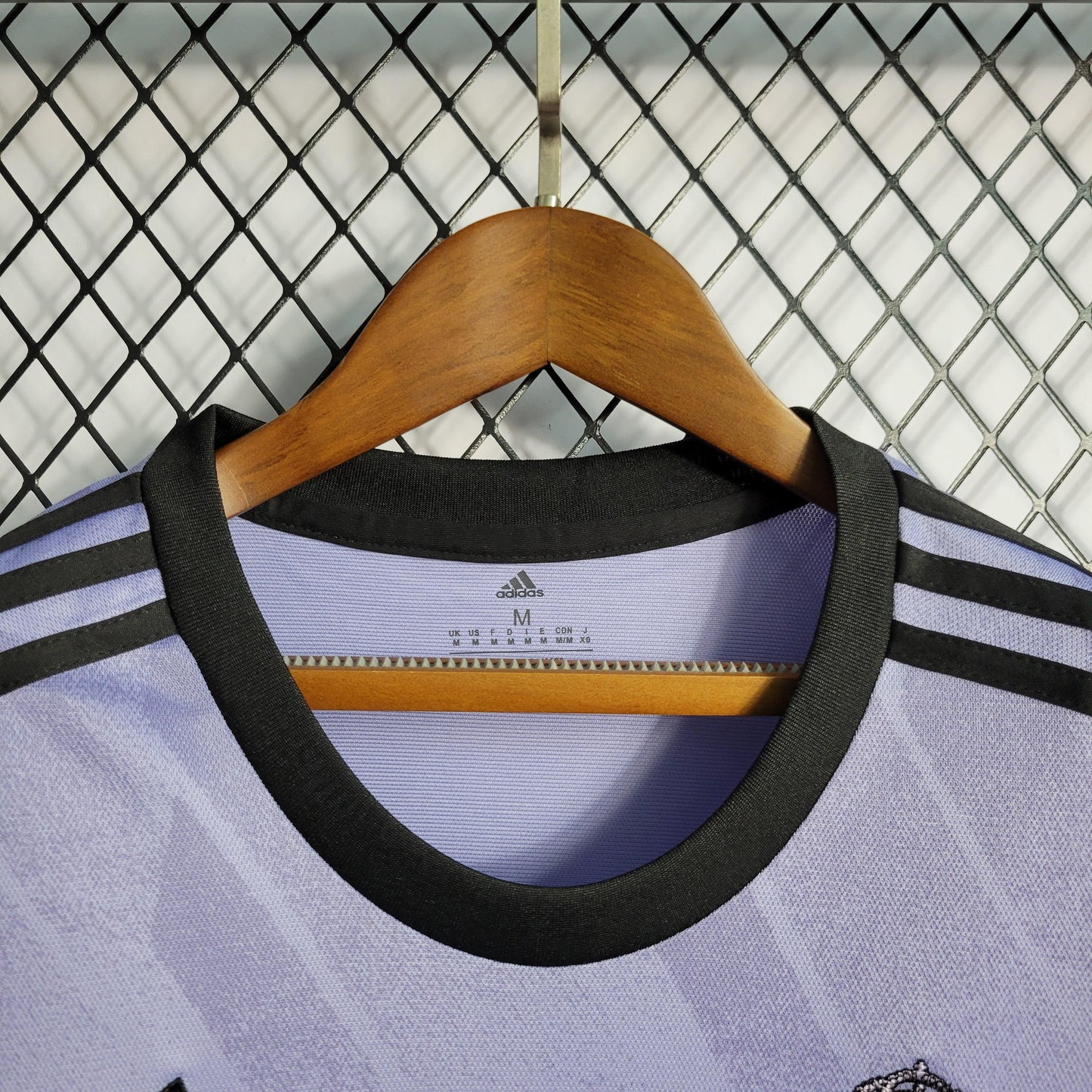 Camisa Real Madrid I 22/23 Torcedor Adidas Feminina