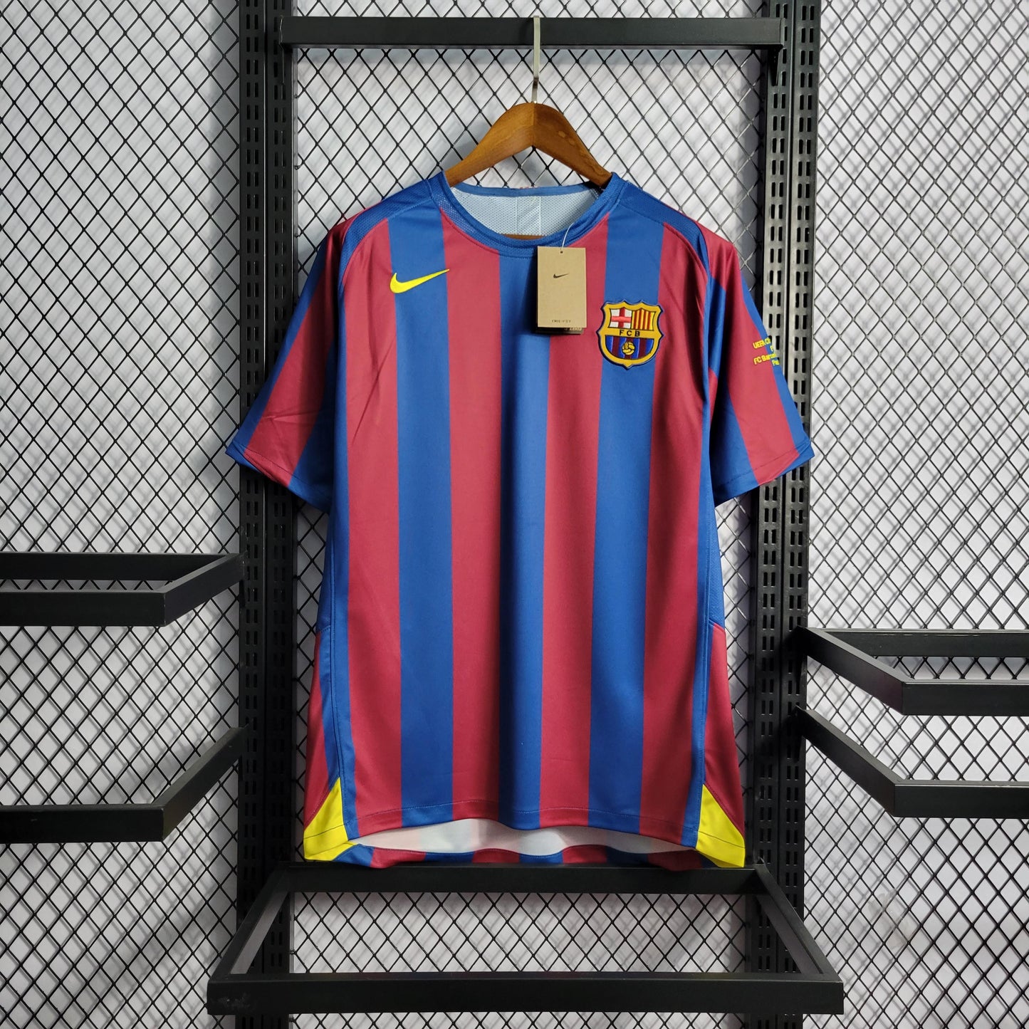 Camisa Retro Barcelona I 2006 Torcedor Masculina