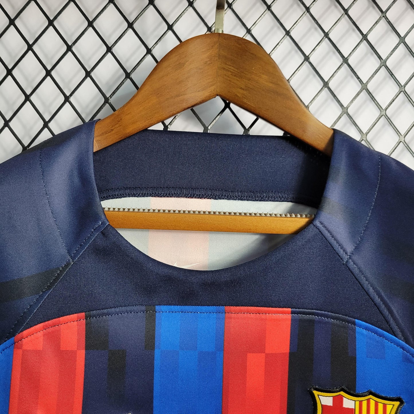 Camisa Barcelona I 22/23 Torcedor Feminina