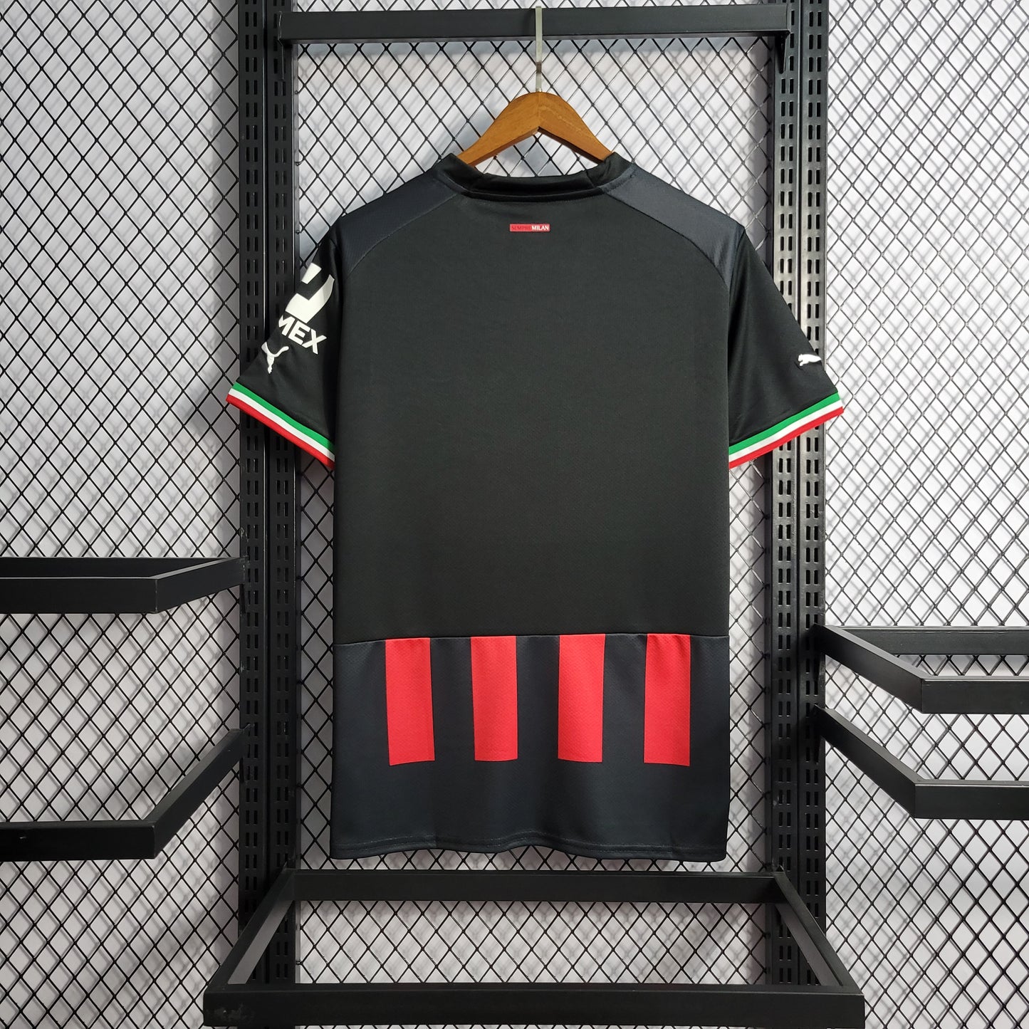 Camisa AC Milan I 22/23 Torcedor Masculina