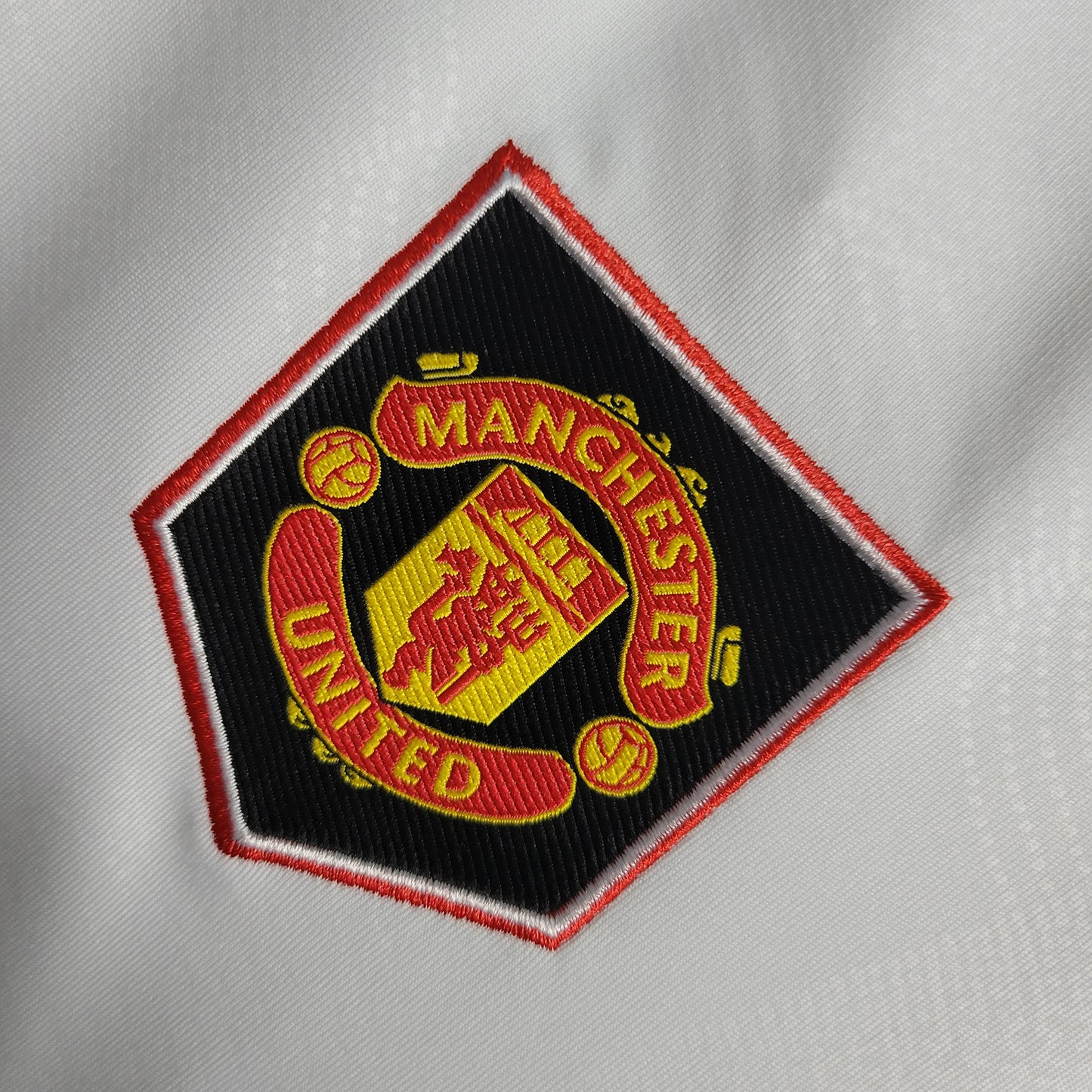 Camisa Manchester United II 22/23 Torcedor Feminina