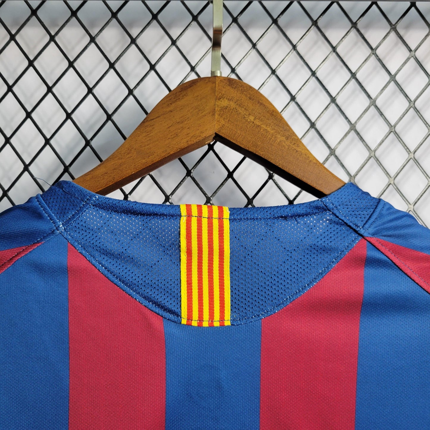 Camisa Retro Barcelona I 2006 Torcedor Masculina