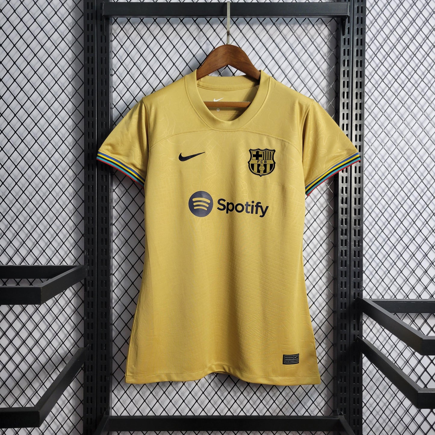 Camisa Barcelona I 22/23 Torcedor Feminina